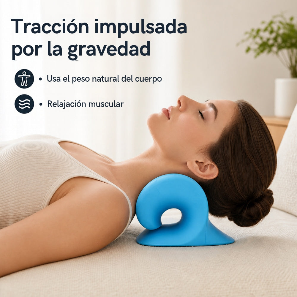 Persona relajándose con el relajador de cuello y hombros